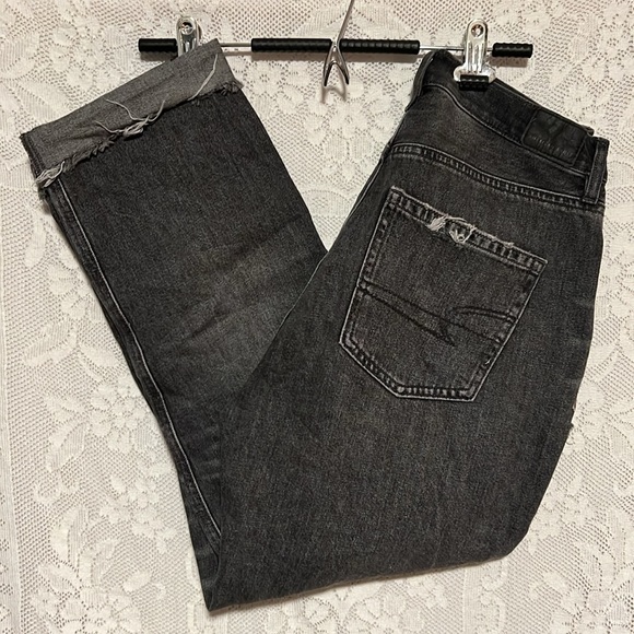 NWT American Eagle Highest Rise 90s Boyfriend Jeans - Picture 2 of 9